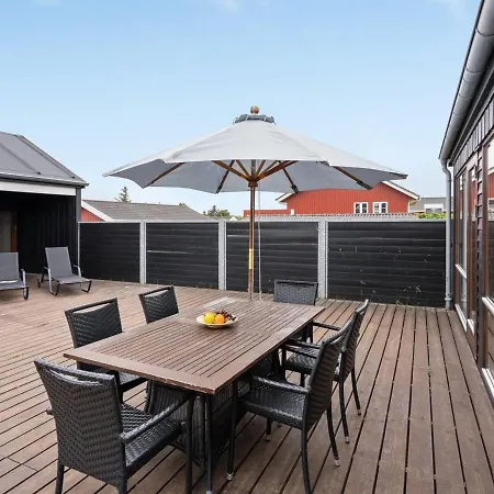 Elara - 200m From The Sea In Western Jutland By Interhome *
