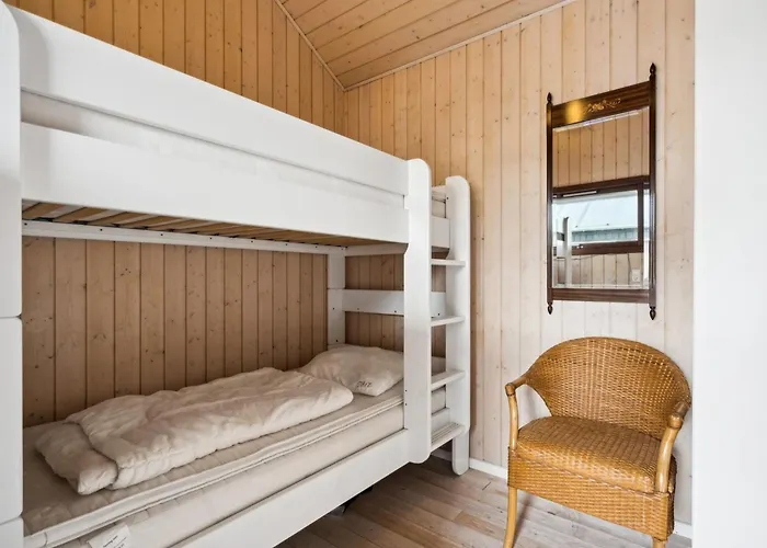 Elara - 200m From The Sea By Interhome * Lakolk